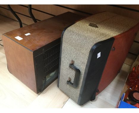 1940s/50s Transistor Radio, along with a 1950s carry record player a/f  