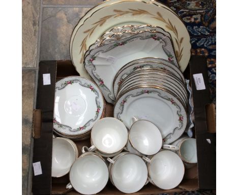 Shelly pattern No. 1105 part tea service, with two Shelly 'Golden Harvest' ref 13685 dinner plates and a Shelly trinket dish 