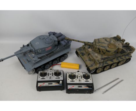 Heng Long - Two unboxed 1:16 scale German Tiger I radio controlled battle tanks. The grey tank is in pieces, and is missing i