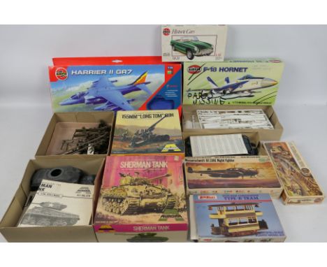 Airfix - Aurora - Frog - Others - A group of part-built / incomplete boxed plastic models kits in various scales, including A