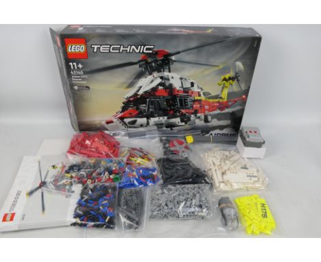 Lego  - Lego Technic Airbus H175 Rescue Helicopter #42145 . Box is open, comes with manual and internal white wallet. The pie
