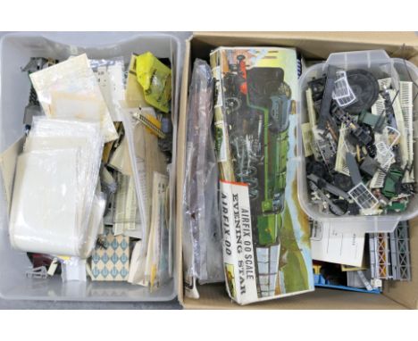 Lima - Airfix - Modelmaster - Bachmann - Others - A large quantity of predominately loose model railway spare parts, part mad