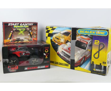 Scalextric - Touring car chellenge - Start Gantry - Red5 - Racing truck. A selection of 3 boxed items appearing in Excellent 