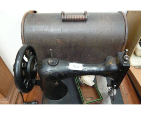Cased manual sewing machine 
