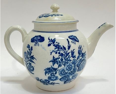 An unmarked Bow/Caughley blue and white porcelain teapot with 'three flowers' decoration and butterflies (h- 16cm, w- 21cm)