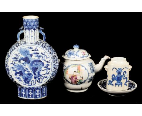 A collection of Chinese blue and white wares:To include a moon flask decorated with lion dogs and bearing two ruyi-shaped han