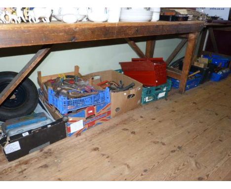 Large collection of tools etc.