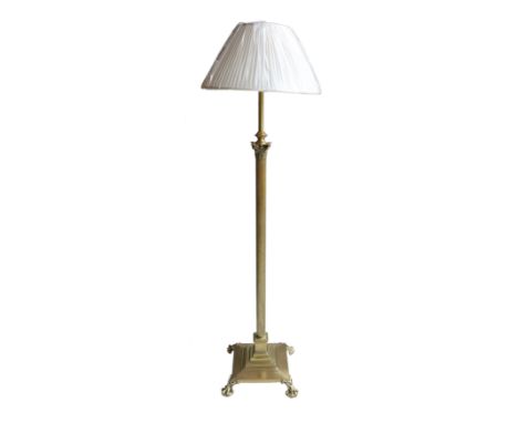 An English brass corinthian column telescopic lamp standard with brand new pleated silk shade, overall height 164cm
***CONDIT