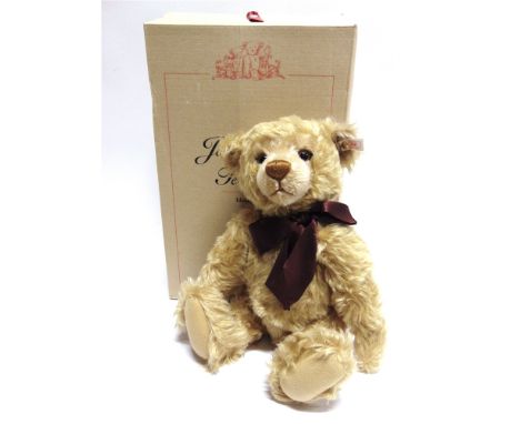 A STEIFF COLLECTOR'S TEDDY BEAR, 'YEAR 2000 TEDDY BEAR'  dark blonde, limited edition no.9378, with certificate of authentici