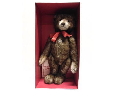 A STEIFF COLLECTOR'S TEDDY BEAR, 'TEDDY BEAR 1926 - HAPPY ANNIVERSARY'  grey brown tipped, limited edition 637/5000, with cer