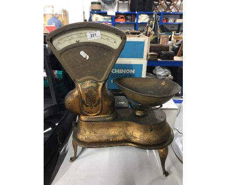 SET OF AVERY SCALES