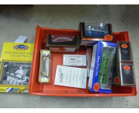 Box of mainly vintage diecast model buses to include Corgi Grocery Store Collection approx. 10 in total