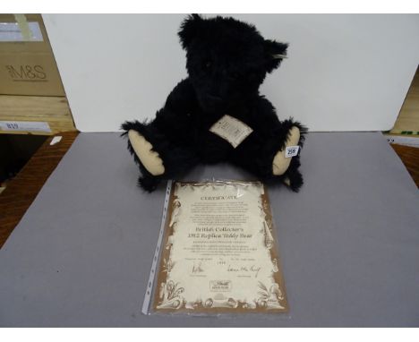 1912 Steiff black replica bear ltd edn of 3000 pieces with tag in excellent condition