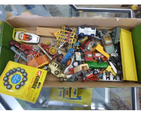 Collection of vintage diecast vehicles and accessories including Corgi and Matchbox features 4 x Chipperfield Circus animals,