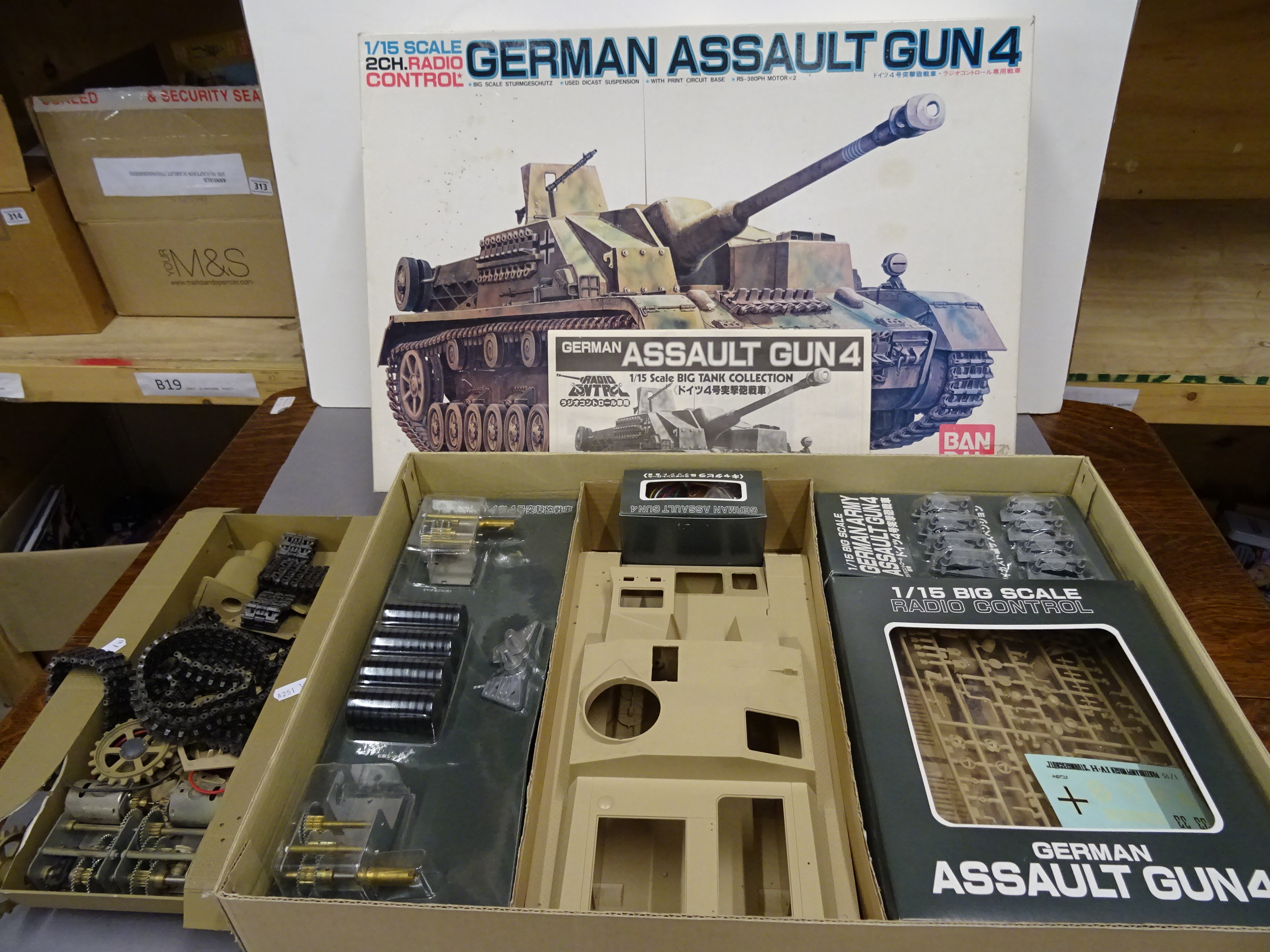 Boxed BanDai 1/15 Big Tank Collection Radio Controlled German Assault ...