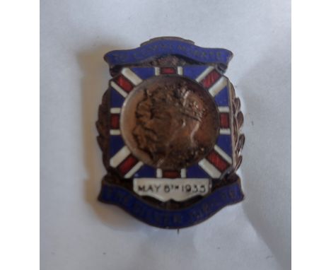 ENAMEL BADGE - 1935 SILVER JUBILEE ORIGINAL
&nbsp;