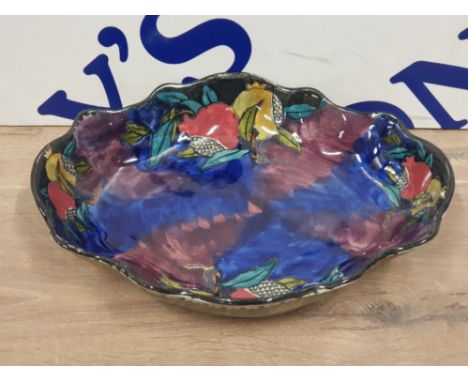 HANDPAINTED RUBENS WARE POMEGRANATE SWEET DISH