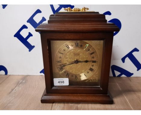 A MODERN CANTERBURY QUARTZ CHIME MANTLE CLOCK