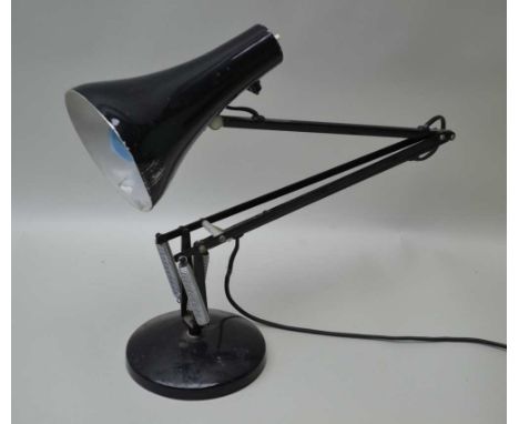 A BLACK METAL ANGLEPOISE LAMP 