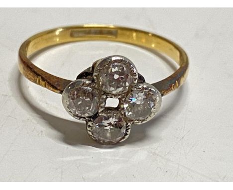A antique 8ct gold four stone diamond ring, approx 1ct of diamond in total size M
