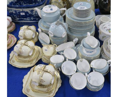 An extensive Royal Worcester Woodland pattern dinner service comprising plates, bowls, dishes, teapot, cups and saucers etc t