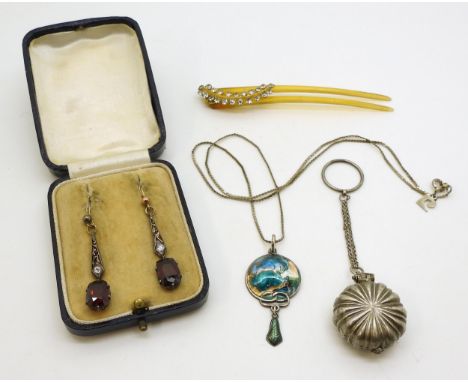 A pair of yellow and white metal mounted garnet drop earrings, a white metal vinaigrette pendant, a horn hair pin with diaman