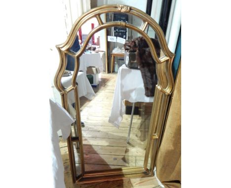 Gilded wall mirror 