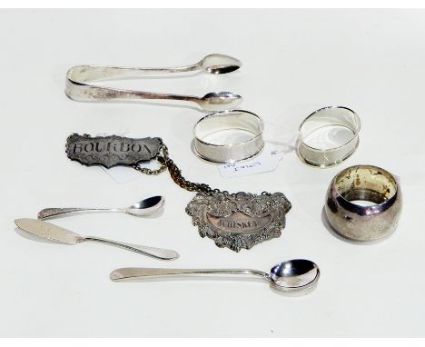 Pair silver oval napkin rings with engine-turned engraving, plain silver napkin ring, pair plate sugar nips, two sauce spoons