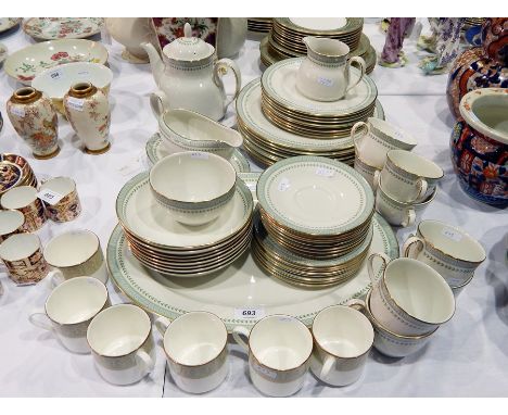 Royal Doulton "Berkshire" pattern dinner and tea service for eight persons 