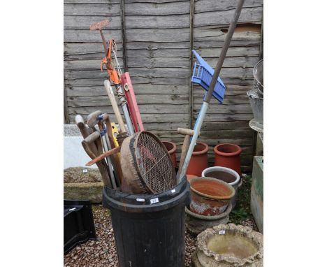 Collection of garden hand tools 