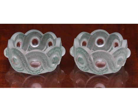 A pair of Lalique 'Gao' finger bowls, the bodies with entwined frosted strapwork with blue/green highlights and enclosing cle