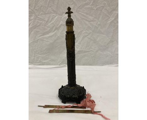 A DAY'S PATENT CHIMNEY BRONZE AND BRASS FIRESCREEN - TOP OPENING TO REVEAL FAN INSIDE (PERISHED WITH AGE) CIRCA 1840 