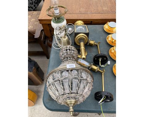 AN ASSORTMENT OF LIGHT FITTINGS TO INCLUDE A COACH LAMP ETC 