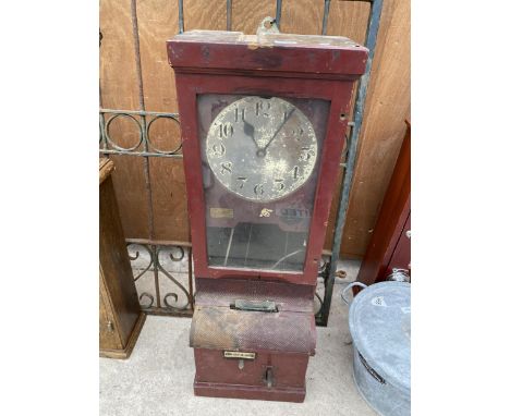 A VINTAGE 'NATIONAL' TIME RECORDING CLOCKING IN MACHINE 