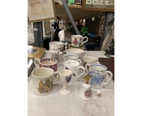 A QUANTITY OF MUGS TO INCLUDE THE WOOLLY BIKERS (BOXED) PLUS VINTAGE FORTNUM AND MASON WELSH RAREBIT AND STILTON POTS 