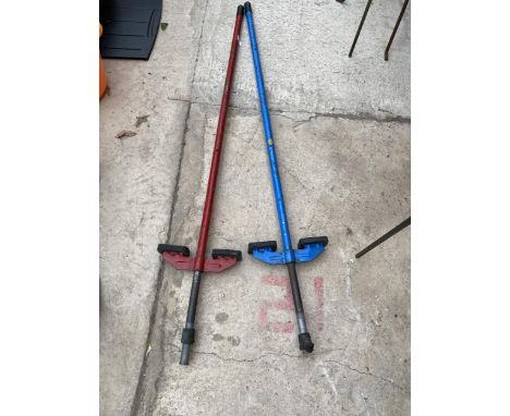A PAIR OF VINTAGE 'KELO-POGO' POGO STICKS 