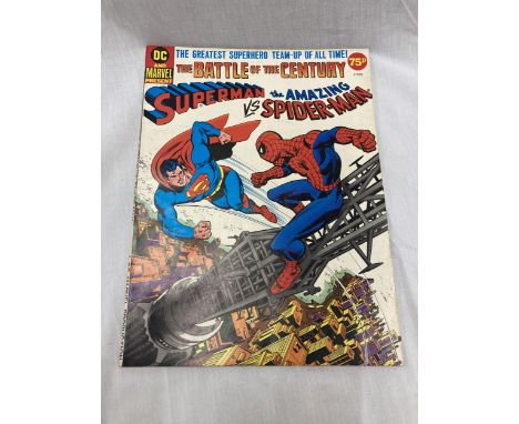 A DC AND MARVEL VINTAGE COMIC THE BATTLE OF THE CENTURY SUPERMAN V SPIDERMAN 1976 