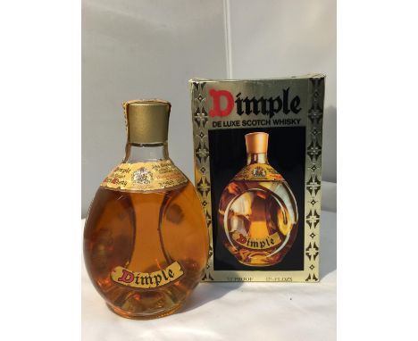 A BOXED DIMPLE DE LUXE SCOTCH WHISKY 70 PROOF 13 1/3 FL.OZS. PROCEEDS TO BE DONATED TO EAST CHESHIRE HOSPICE. 