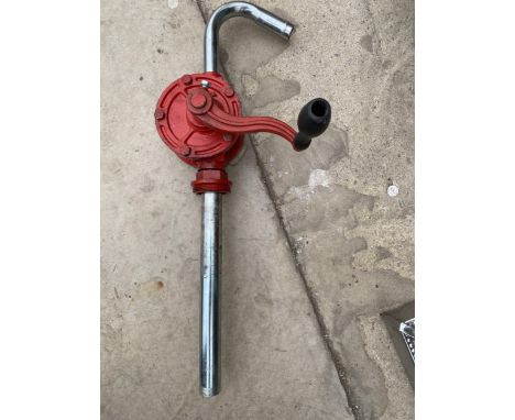 A MANUAL HAND WIND OIL DRUM PUMP 