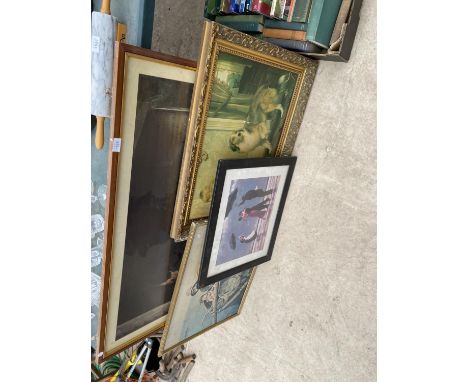 AN ASSORTMENT OF VINTAGE FRAMED PRINTS AND PICTURES 