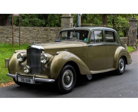 1954 BENTLEY R-TYPE 4½-LITRE SALOONRegistration Number: 710 XVRChassis Number: B292YD  Four speed automatic gearboxSupplied i