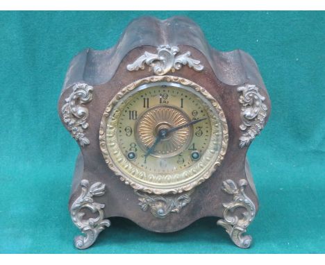ORMOLU MOUNTED FRENCH STYLE MANTEL CLOCK WITH GILDED CIRCULAR DIAL 