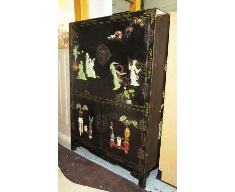 CHINESE LACQUERED CABINET, 20th century, black lacquer with gilt highlights, adorned with carved jade musicians and soapstone