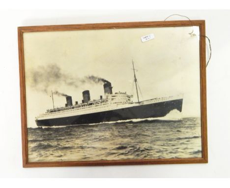 Collection of Cunard & White Star ephemera and collectables, some relating to the Queen Mary and Queen Elizabeth, to include 