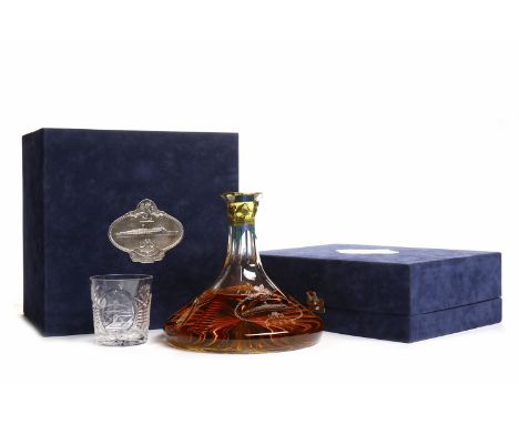 AUCHENTOSHAN AGED 12 YEARS QE2 GLENCAIRN CRYSTAL DECANTER WITH 6 GLENCAIRN CRYSTAL GLASSESActive. Dalmuir, Dunbartonshire.Com