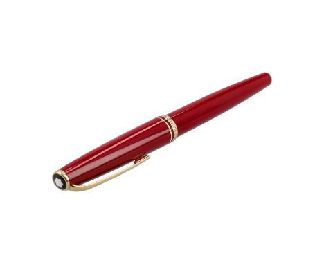   MONTBLANC VINTAGE Rollerpen "GENERATION".  Korpus aus dunkelrotem Edelharz mit vergoldeten Details. Alters und Gebrauchsspu