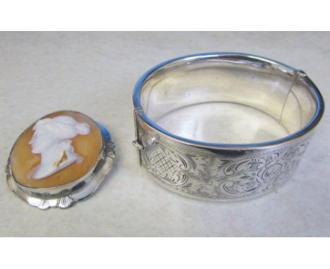 Silver bangle weight 1.58 ozt  & silver cameo brooch 0.51 ozt