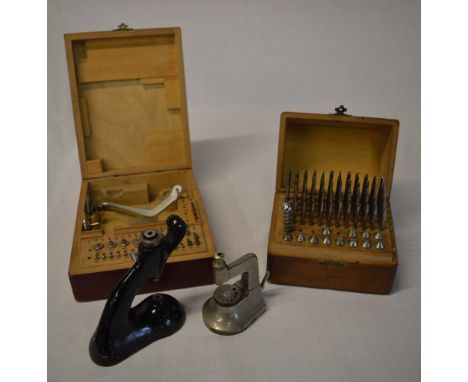 2 Favorite staking tools and 2 boxes of accessories (accessories may not match the tools) 