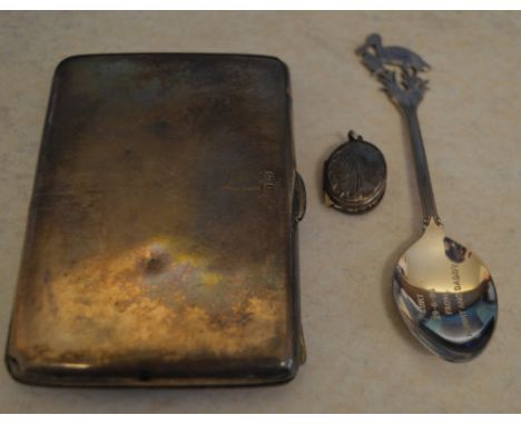 Silver cigarette case, silver Christening spoon and a small keepsake pendant marked 'silver', total approx weight 3.3ozt