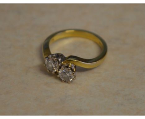 18ct gold diamond crossover / twist ring, approx weight 4.4g, Ring Size K